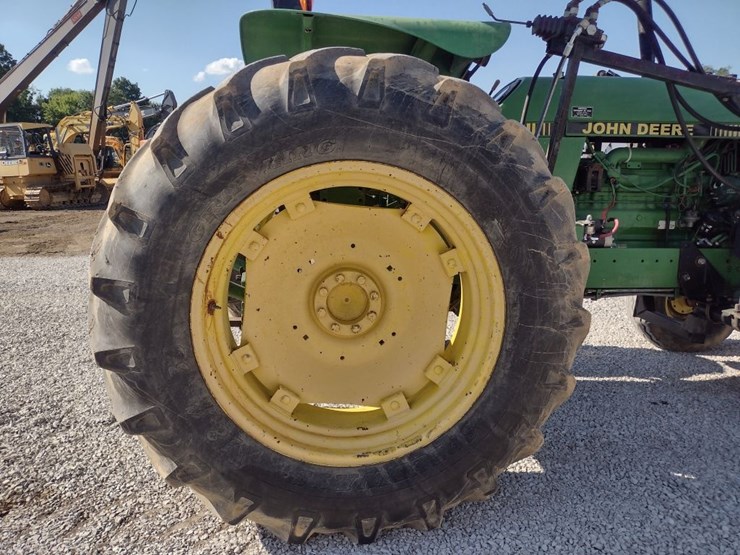 john-deere-2955-image-29