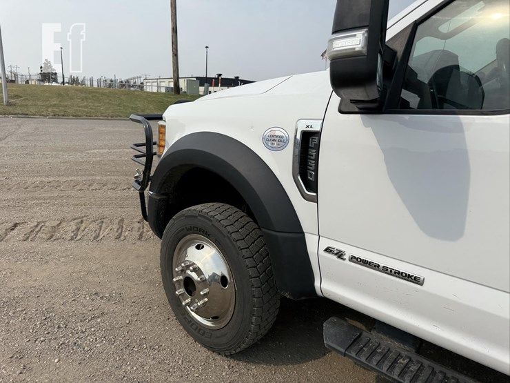 2017-ford-f550-xl-image-7