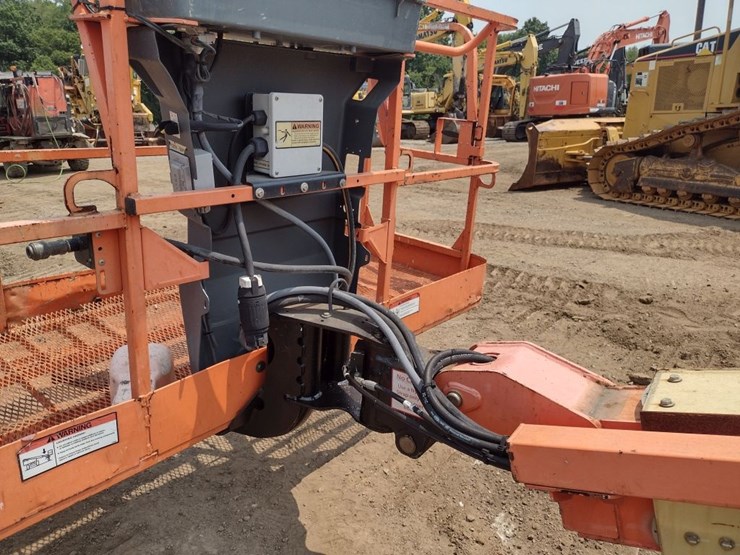 jlg-400s-image-27