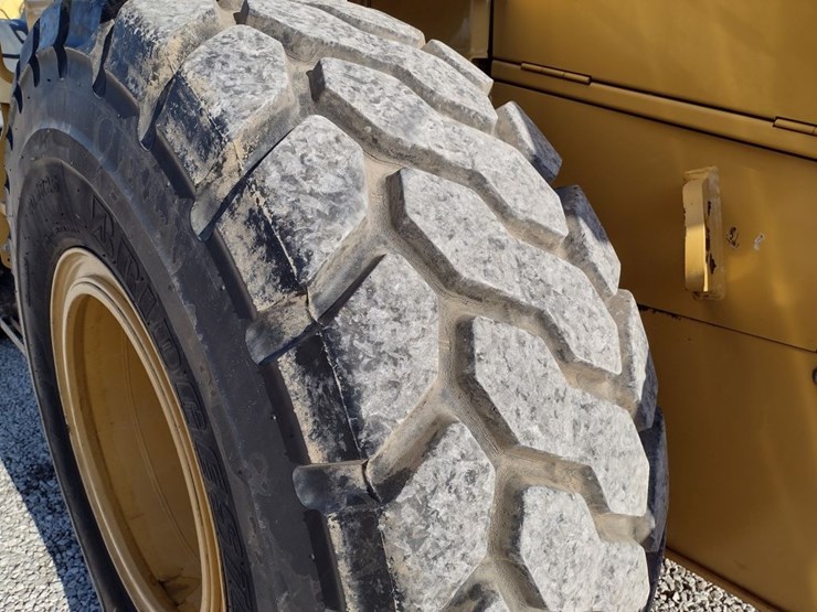 deere-544p-image-16