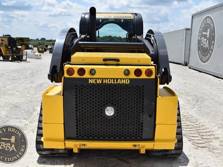 2019-new-holland-c232-image-4