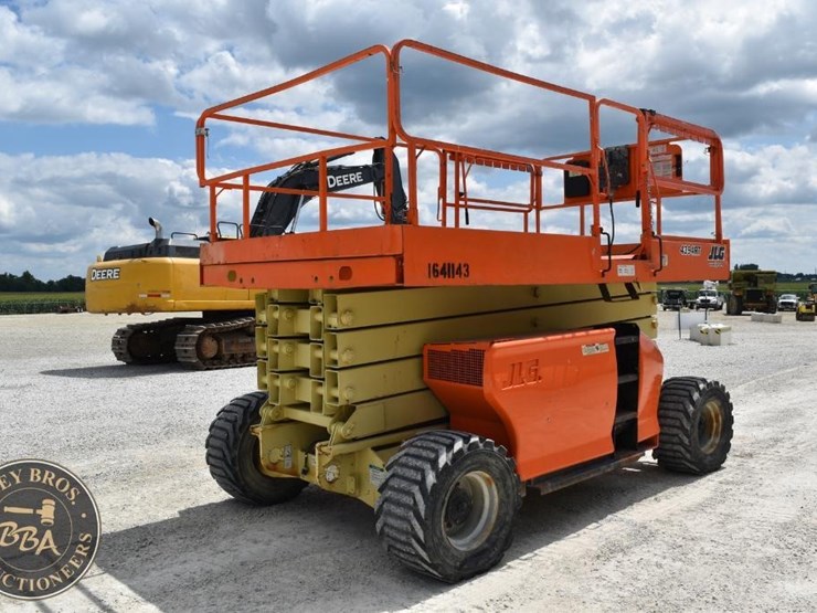 2008-jlg-4394rt-image-5