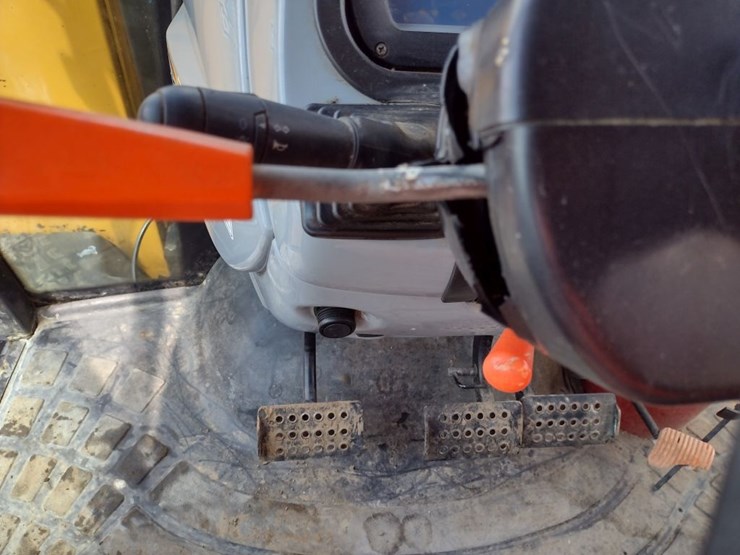 new-holland-ts6.120-image-8