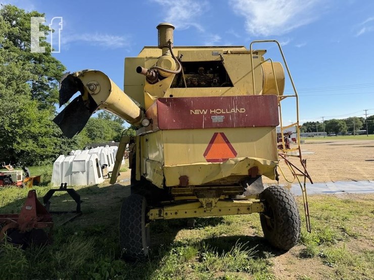 new-holland-tr85-image-6