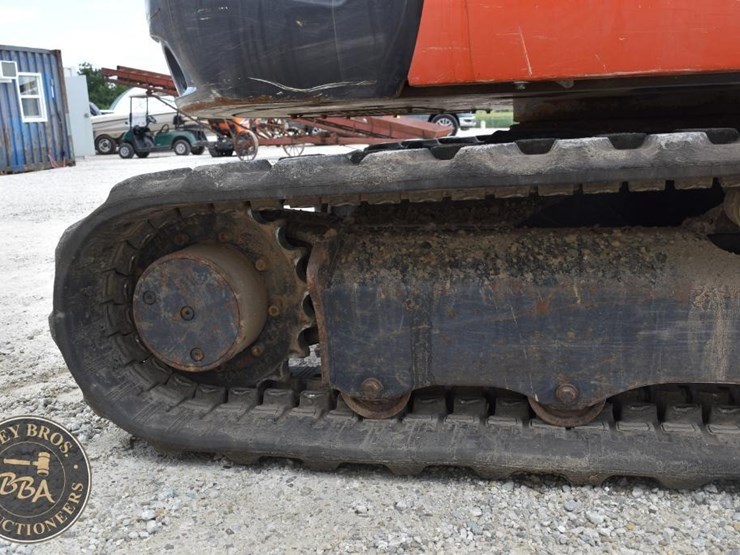 2019-kubota-kx057-4-image-40