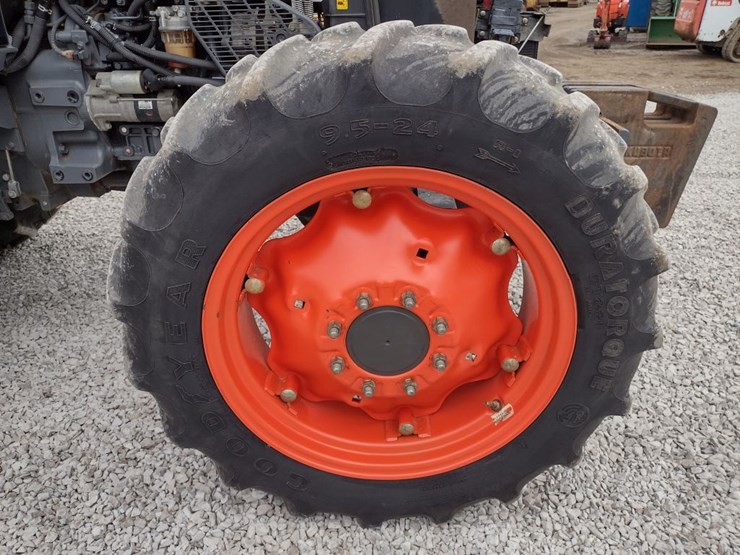 kubota-m7060hdc-image-24