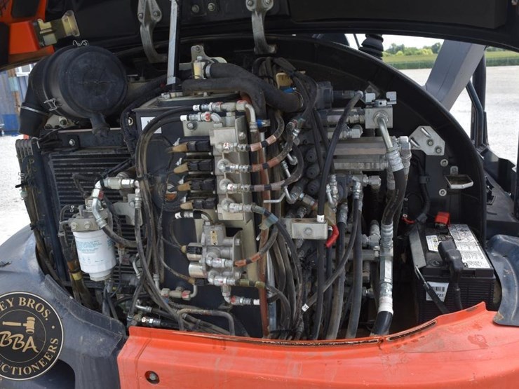 2019-kubota-kx057-4-image-41