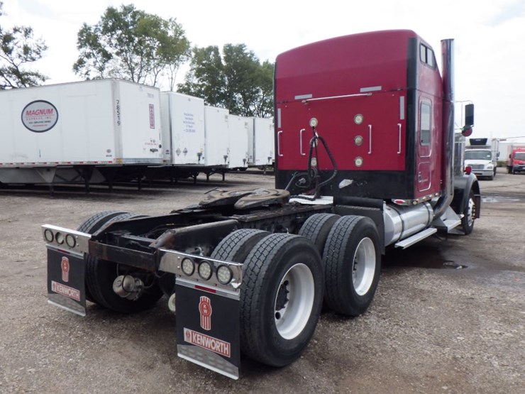 1997-kenworth-w900l-image-16