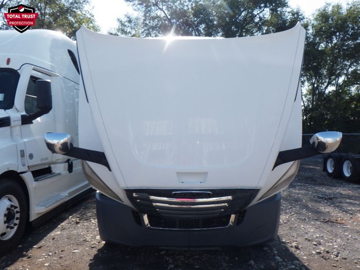 2022-freightliner-cascadia-126-image-28