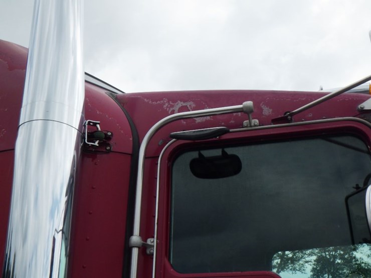 1997-kenworth-w900l-image-9