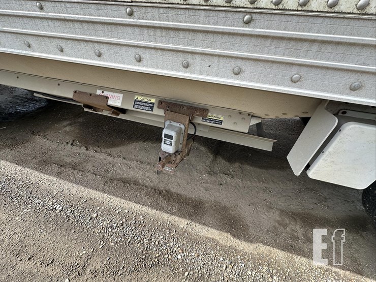 2013-timpte-grain-trailer-image-26