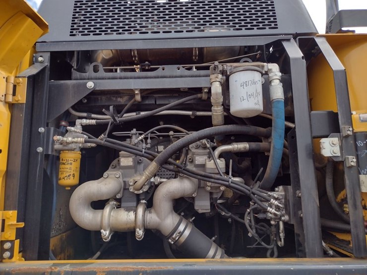 deere-350g-lc-image-37