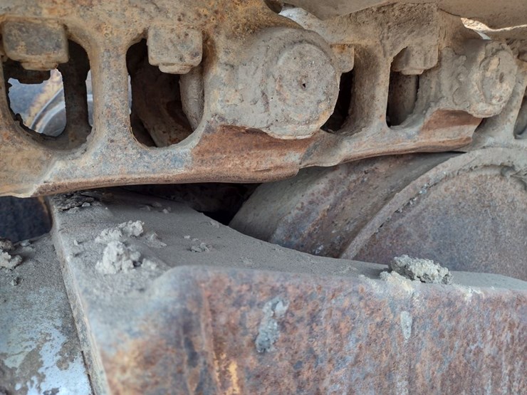 caterpillar-d6h-image-24