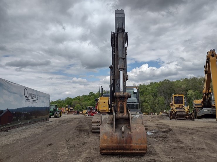 deere-350g-lc-image-2