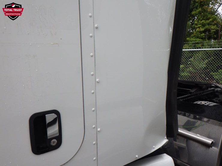 2022-peterbilt-579-image-20