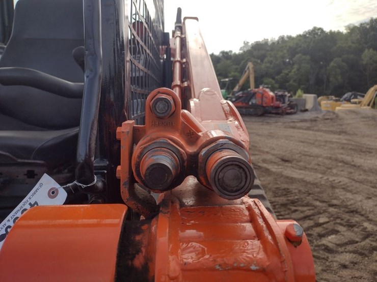 kubota-svl95-2s-image-23