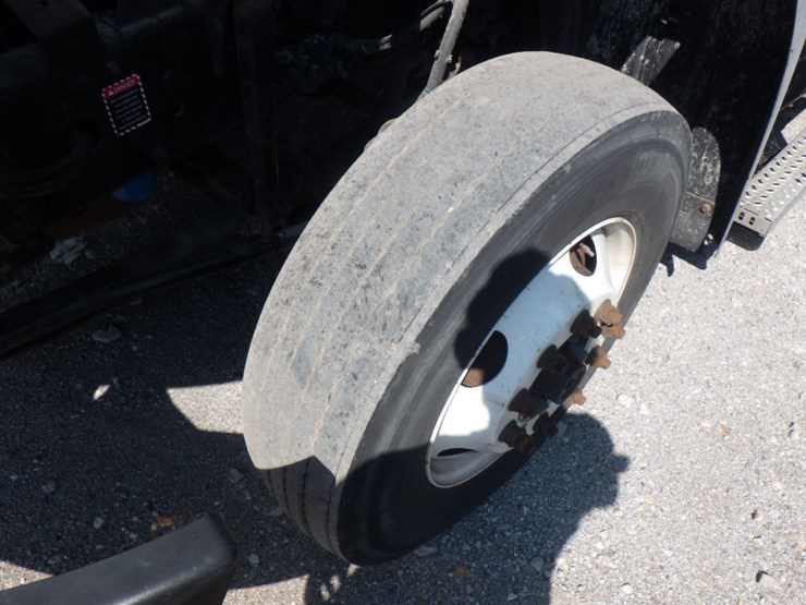 2018-mack-ch612-image-15