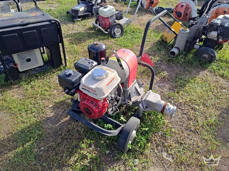 2015-honda-wdp30x-image-1