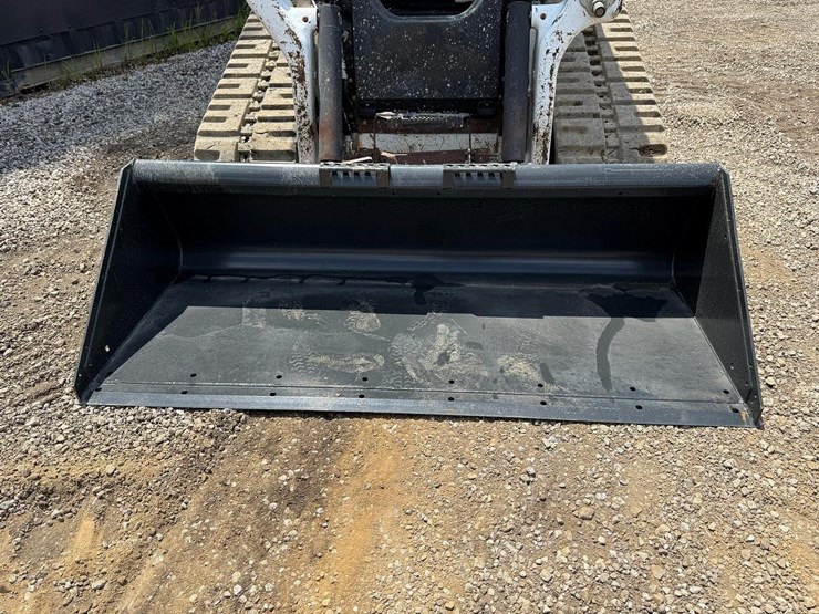 2020-bobcat-t76-image-9