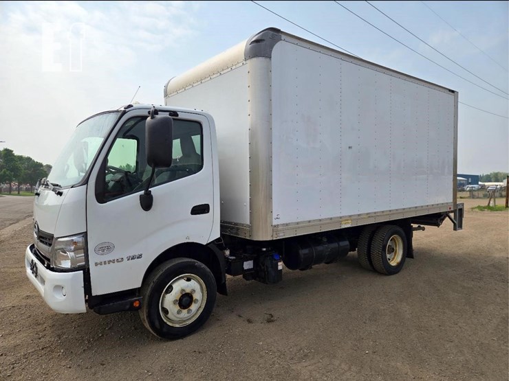 2018-hino-195-image-12