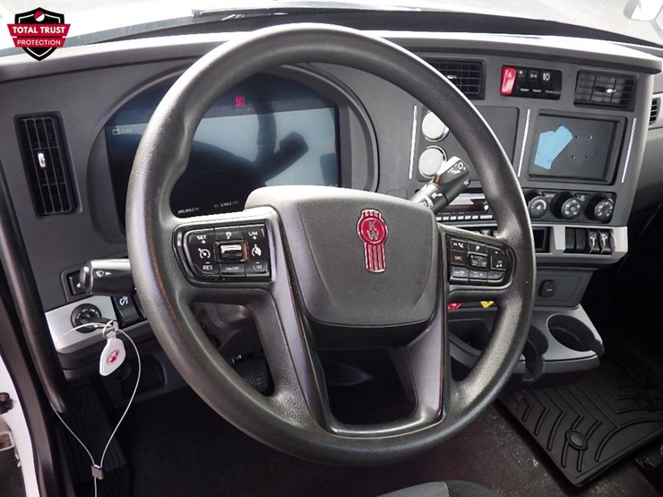 2024-kenworth-t680-image-19