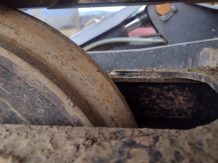 john-deere-85-image-15