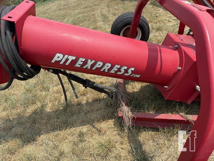 pit-express-313-image-4