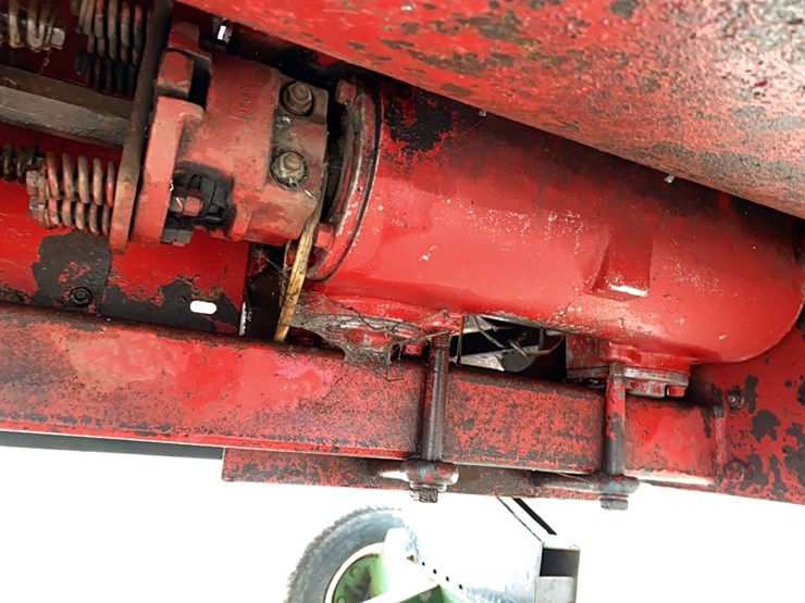 case-ih-1063-image-34