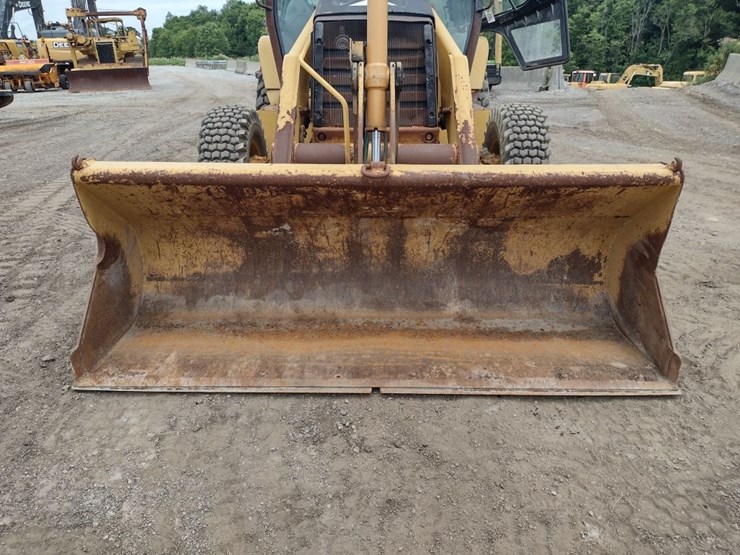 caterpillar-416d-image-20