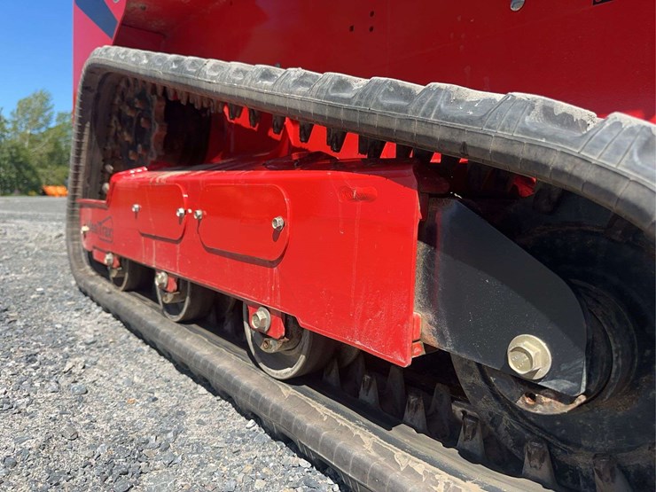 2023-manitou-1050rt-image-14