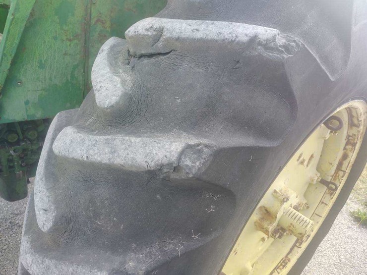 john-deere-4430-image-8