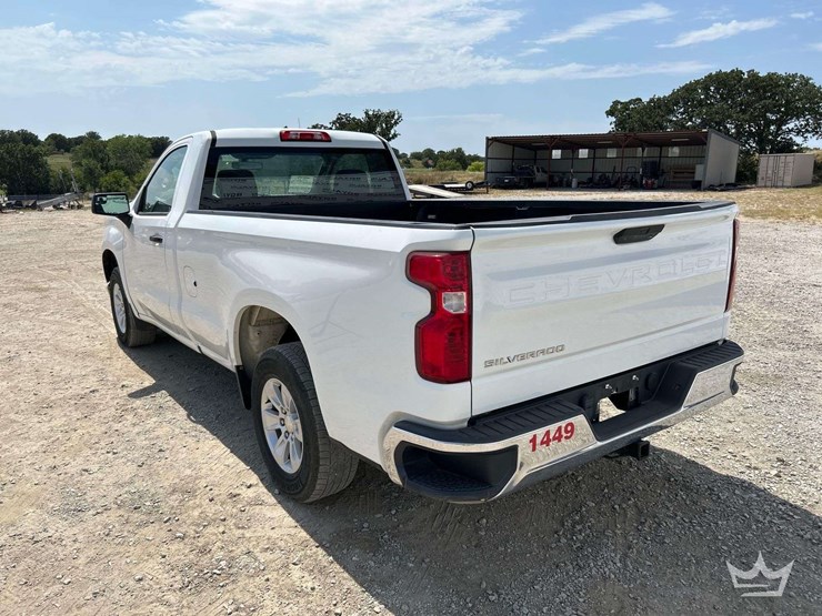 2019-chevrolet-silverado-1500-image-2