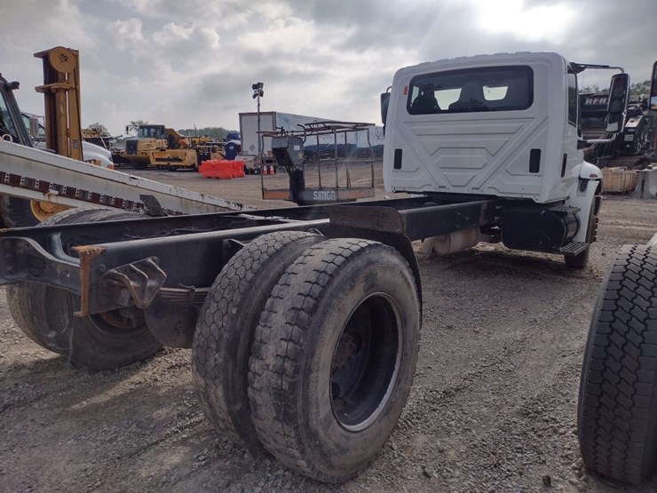 international-durastar-4300-image-4