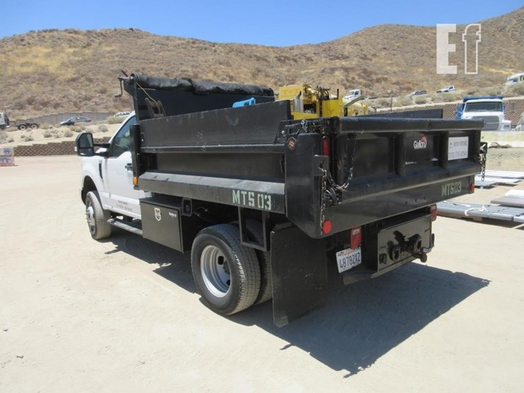 2019-ford-f350-xl-image-4