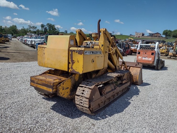john-deere-350-image-29