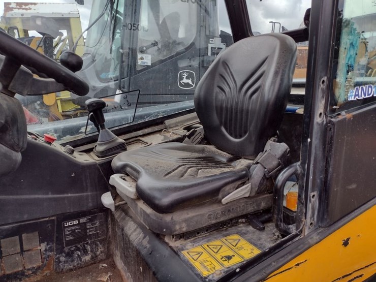21-jcb-tlt35d-image-7