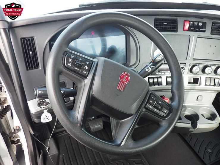2024-kenworth-t680-image-18
