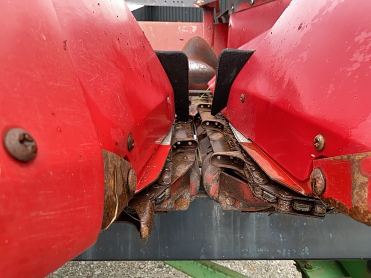 case-ih-1063-image-25