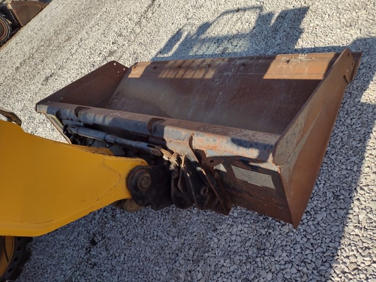 jcb-525-image-19