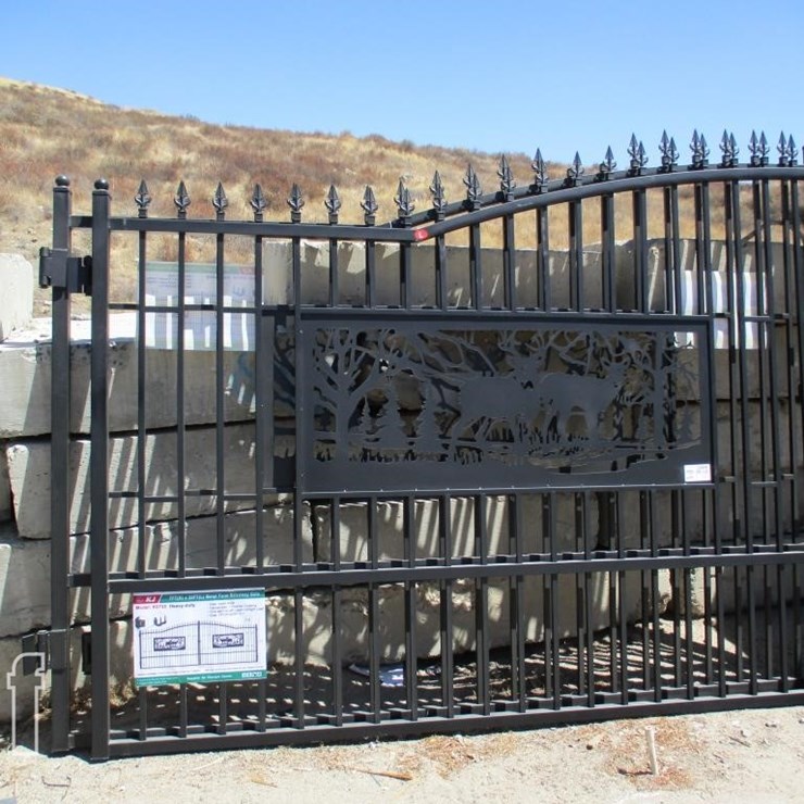 7' X 20' BI-PARTING DRIVEWAY FARM GATE