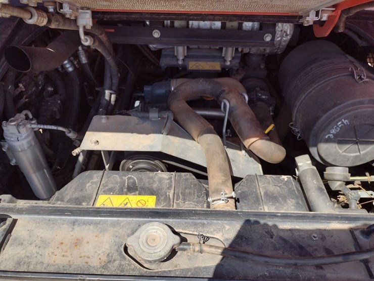 kubota-svl90-image-30