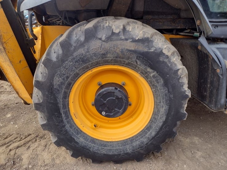 jcb-3cx14-image-24