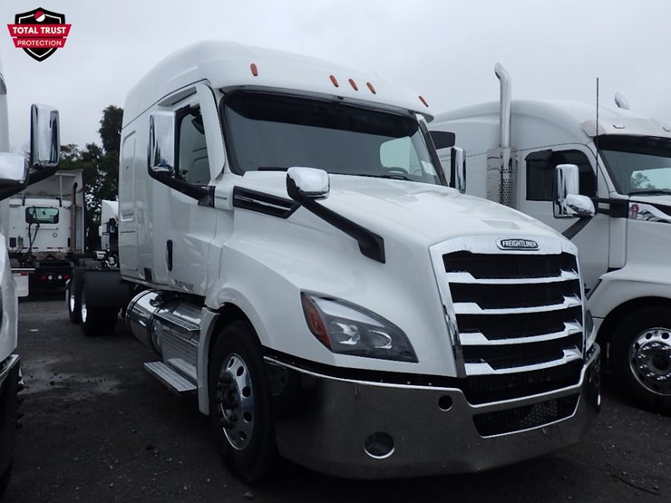 2024-freightliner-cascadia-126-image-3