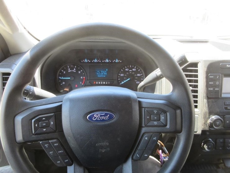 2019-ford-f350-xl-image-9
