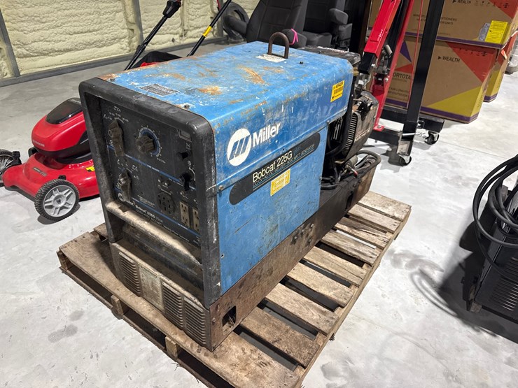 miller-bobcat-225g-image-1