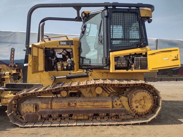 caterpillar-d6k2-xl-image-16