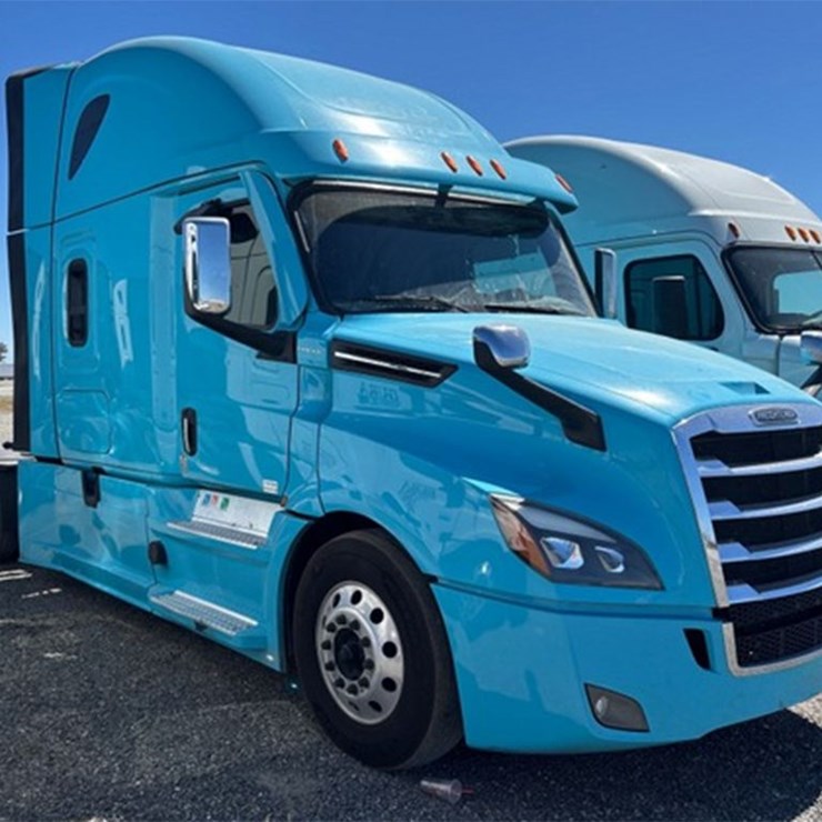 2024 FREIGHTLINER CASCADIA 126