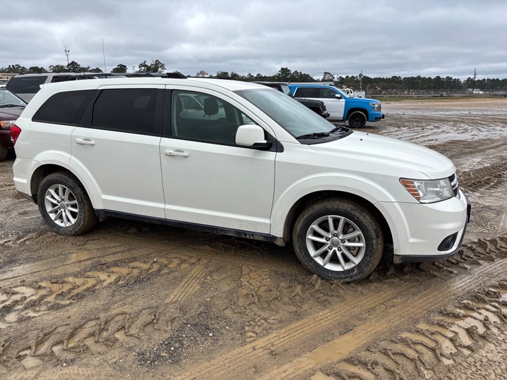 2014-dodge-journey-image-2