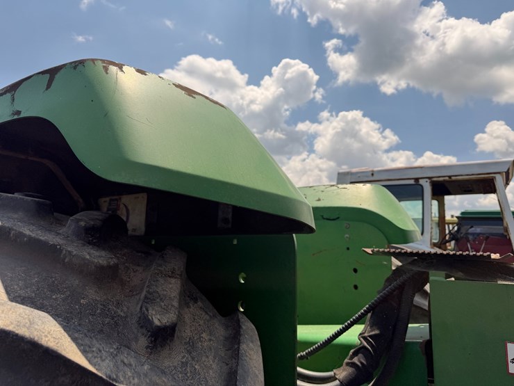 2000-john-deere-9300-image-57