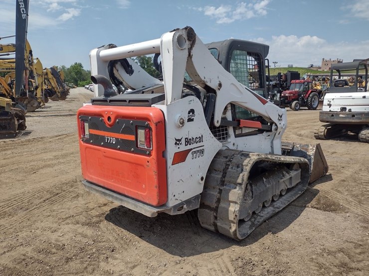 bobcat-t770-image-36